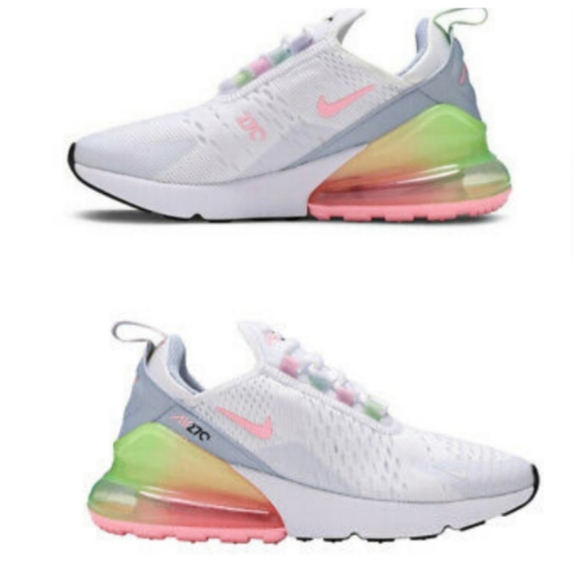 Nike Shoes - Nike Air Max